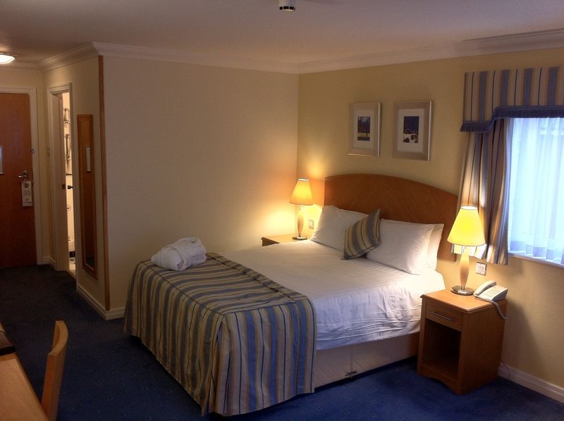 The Telford Whitehouse Hotel ภายนอก รูปภาพ